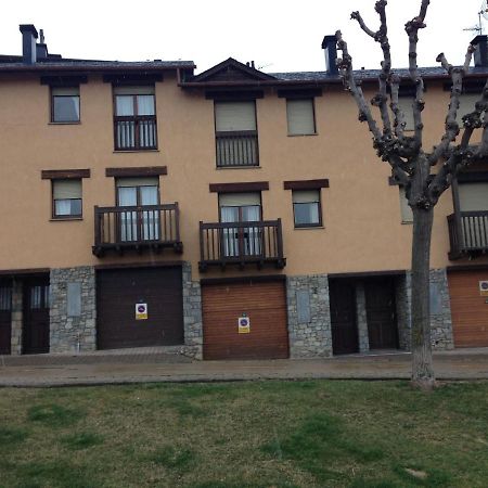 Casa Torreons Apartment Puigcerda Luaran gambar