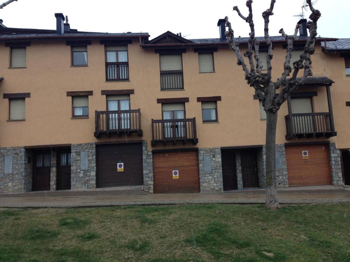 Casa Torreons Apartment Puigcerda Luaran gambar